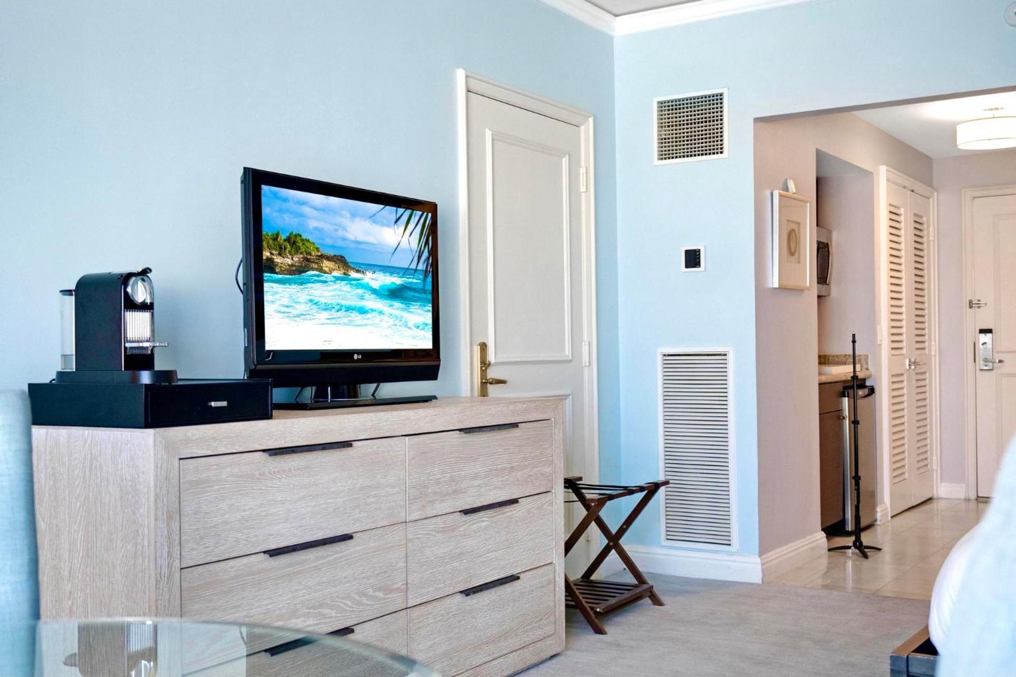 The Palms, Ocean View Studio Located At Ritz Carlton - Key Biscayne ไมอามี ภายนอก รูปภาพ