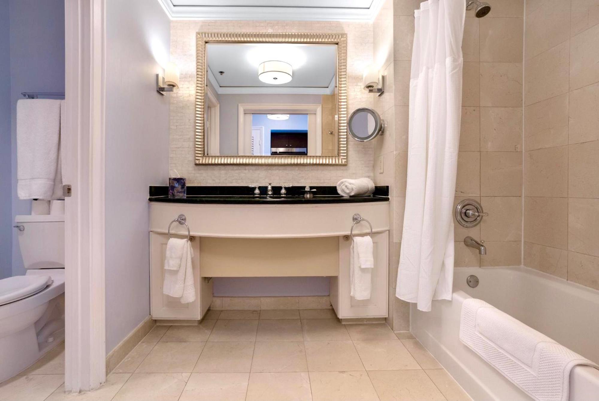 The Palms, Ocean View Studio Located At Ritz Carlton - Key Biscayne ไมอามี ภายนอก รูปภาพ
